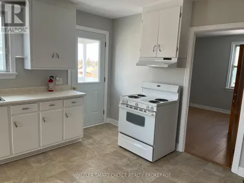 202 Jarvis Street Cornwall ON K6H 5J3