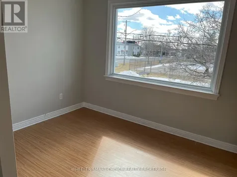 202 Jarvis Street Cornwall ON K6H 5J3