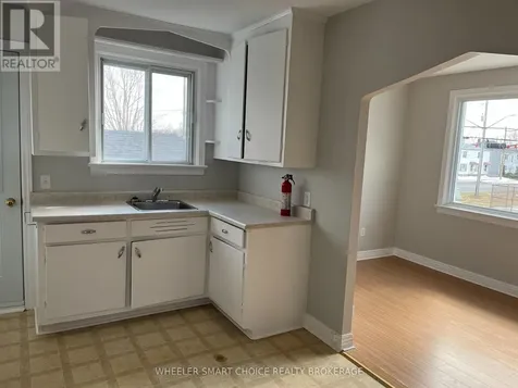 202 Jarvis Street Cornwall ON K6H 5J3