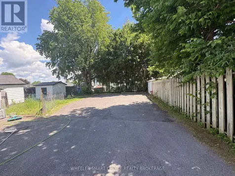 202 Jarvis Street Cornwall ON K6H 5J3