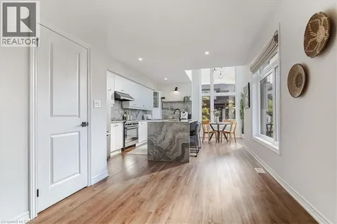 52 Welch Lane Hamilton ON L9C 0G1