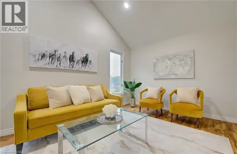 379 Veronica Drive Kitchener ON N2A 2R8