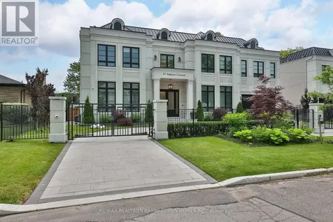 15 Sulgrave Crescent Toronto (st. Andrew-windfields) ON M2L 1W5