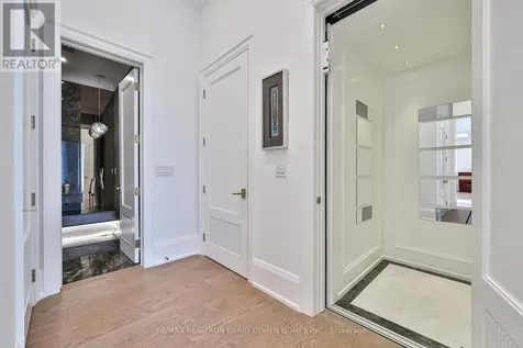 15 Sulgrave Crescent Toronto (st. Andrew-windfields) ON M2L 1W5