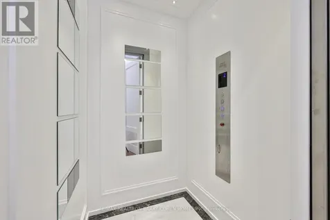 15 Sulgrave Crescent Toronto (st. Andrew-windfields) ON M2L 1W5