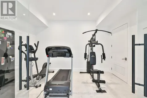 15 Sulgrave Crescent Toronto (st. Andrew-windfields) ON M2L 1W5