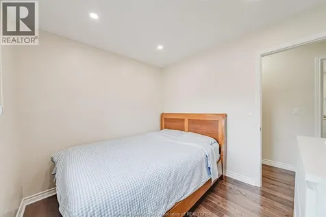 2958 Lloyd George Boulevard Windsor ON N8T 2V1