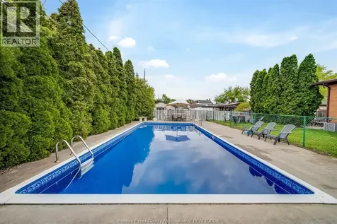 2958 Lloyd George Boulevard Windsor ON N8T 2V1