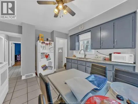1418 Pillette Road Windsor ON N8Y 3B9