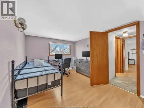 1418 Pillette Road Windsor ON N8Y 3B9