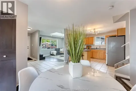 4750 Theresa Place Windsor ON N8T 3M8