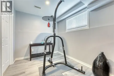 4750 Theresa Place Windsor ON N8T 3M8