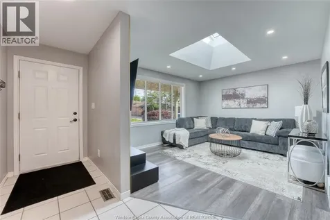 4750 Theresa Place Windsor ON N8T 3M8