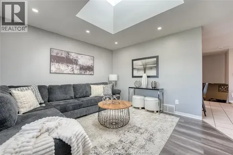 4750 Theresa Place Windsor ON N8T 3M8