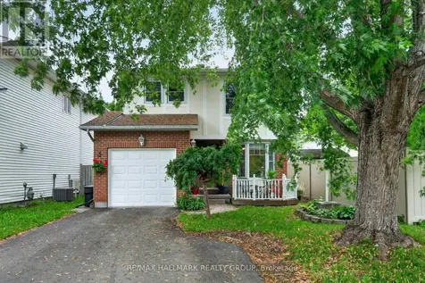 4 Gowrie Drive Ottawa ON K2L 2S4