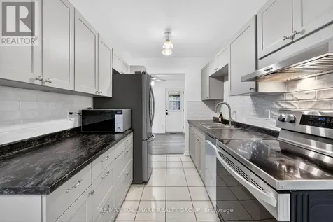 4 Gowrie Drive Ottawa ON K2L 2S4
