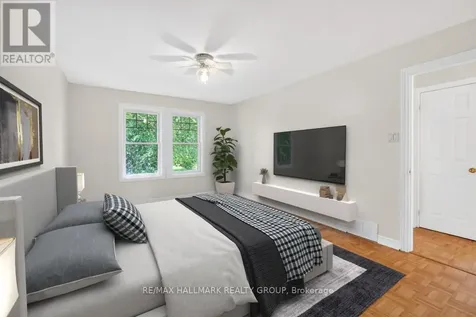 4 Gowrie Drive Ottawa ON K2L 2S4
