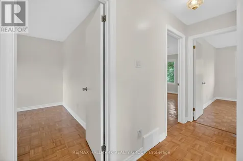 4 Gowrie Drive Ottawa ON K2L 2S4