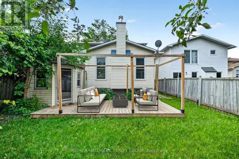 4 Gowrie Drive Ottawa ON K2L 2S4