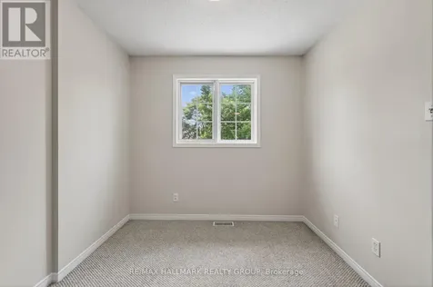130 College Circle Ottawa ON K1K 4R9