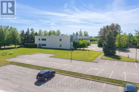 31 Auriga Drive Ottawa ON K2E 1C4