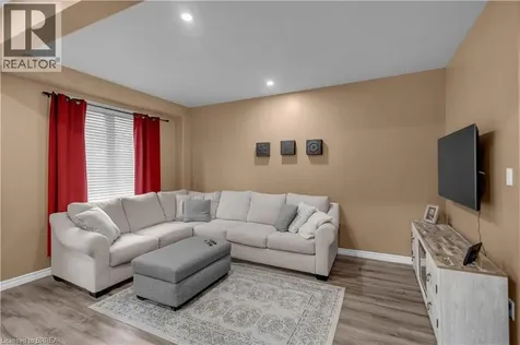 12 Brantwood Park Road Brantford ON N3P 1G2