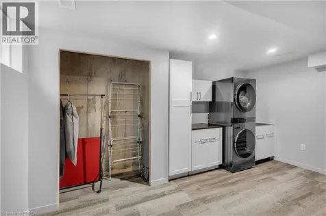 12 Brantwood Park Road Brantford ON N3P 1G2