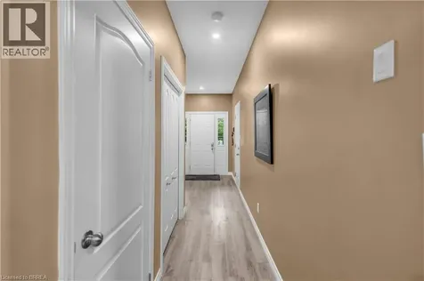 12 Brantwood Park Road Brantford ON N3P 1G2