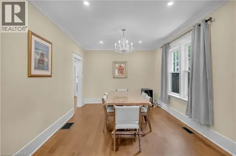 11 Tutela Heights Road Brantford ON N3T 1A2