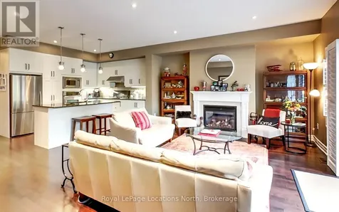 7 Collship Lane Collingwood ON L9Y 0J6
