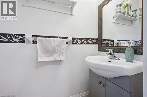 491 Beaumont Crescent Kitchener ON N2A 0C4