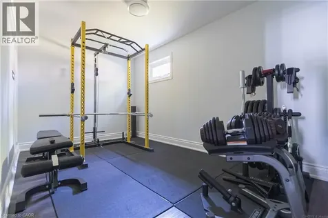 2390 Sinclair Circle Burlington ON L7P 3C3