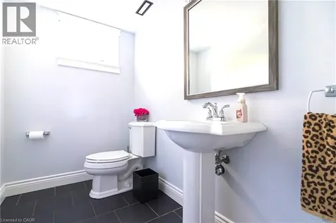 2390 Sinclair Circle Burlington ON L7P 3C3