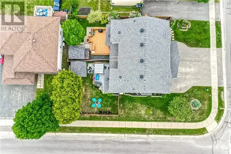 1232 Jeanne D'arc Street Hanmer ON P3P 1Y5