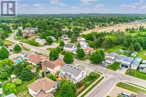 1232 Jeanne D'arc Street Hanmer ON P3P 1Y5