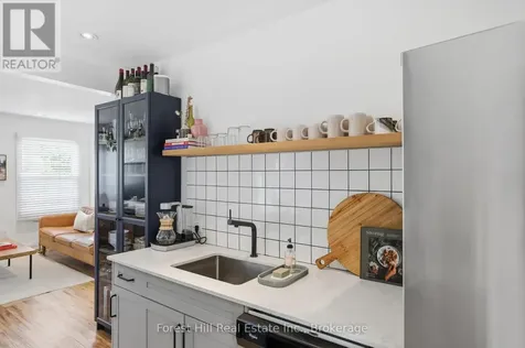 537 Hurontario Street Collingwood ON L9Y 2N4
