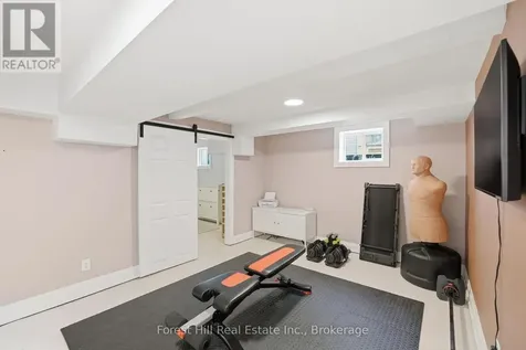 537 Hurontario Street Collingwood ON L9Y 2N4