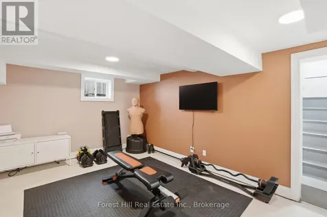 537 Hurontario Street Collingwood ON L9Y 2N4