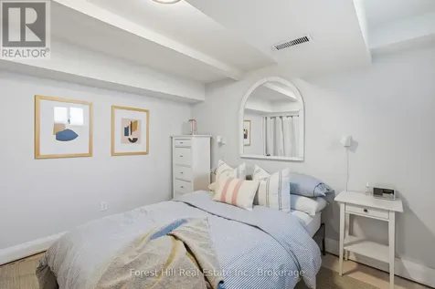 537 Hurontario Street Collingwood ON L9Y 2N4