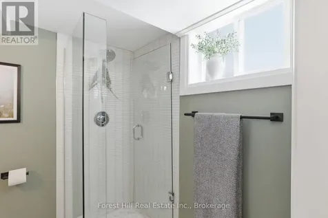 537 Hurontario Street Collingwood ON L9Y 2N4