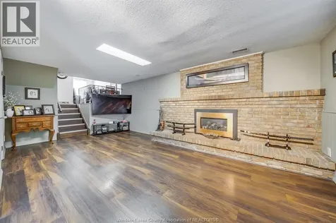1758 Southdale Drive Windsor ON N8W 4X1