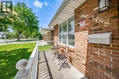 1758 Southdale Drive Windsor ON N8W 4X1