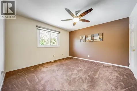 1758 Southdale Drive Windsor ON N8W 4X1