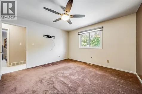 1758 Southdale Drive Windsor ON N8W 4X1