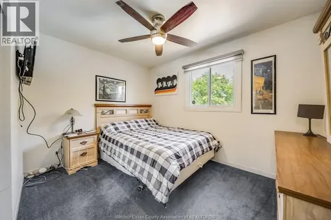 1758 Southdale Drive Windsor ON N8W 4X1