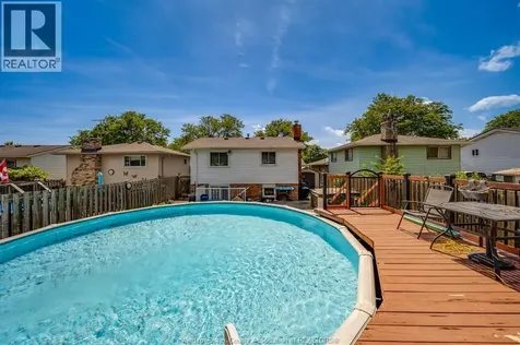 1758 Southdale Drive Windsor ON N8W 4X1