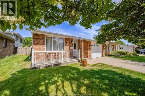 1758 Southdale Drive Windsor ON N8W 4X1