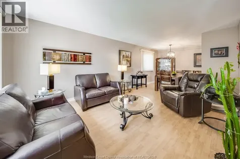 1758 Southdale Drive Windsor ON N8W 4X1