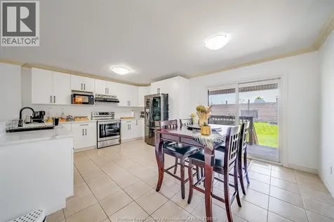 1488 Imperial Crescent Windsor ON N9G 2T7