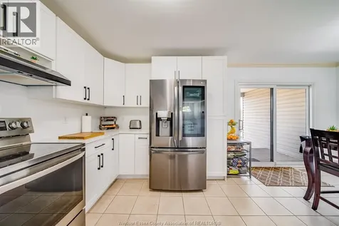 1488 Imperial Crescent Windsor ON N9G 2T7